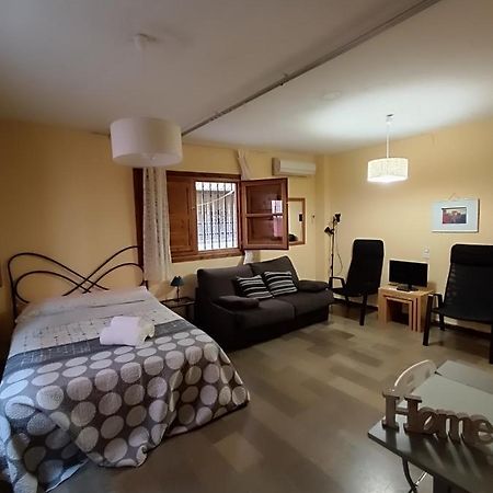 Centrico Estudio En Granada Ngoại thất bức ảnh